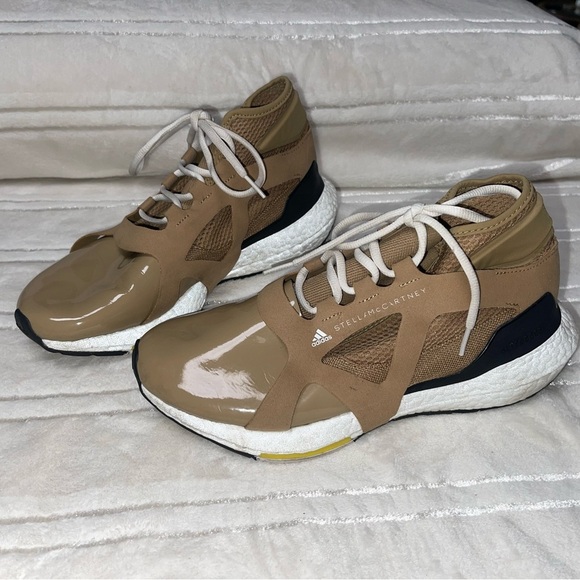 Adidas Stella McCartney Ultraboost 21 GUC - Picture 4 of 13